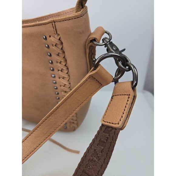 NEW-MWL-G001 Montana West Leather Concealed Carry Hobo/Crossbody Tan 2 Straps - Picture 9 of 12